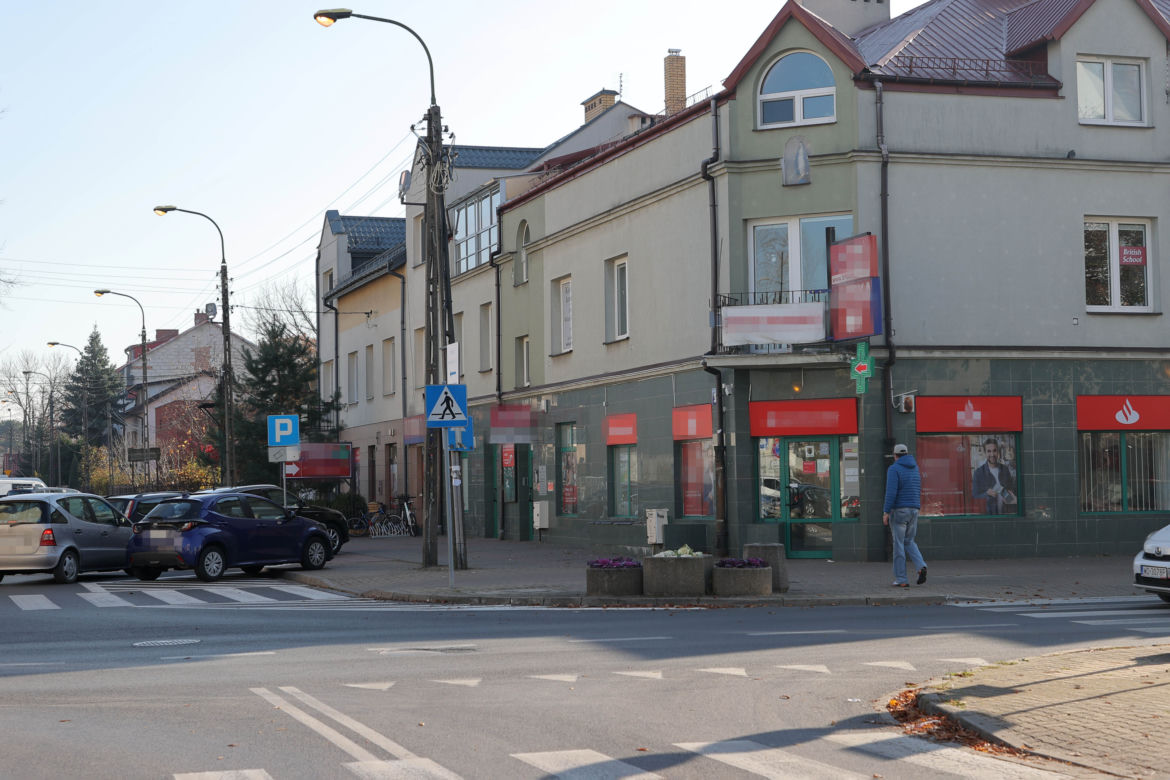 Ukradli w Legionowie 100 tys. zł i zgubili pościg. Policja pilnie poszukuje sprawców