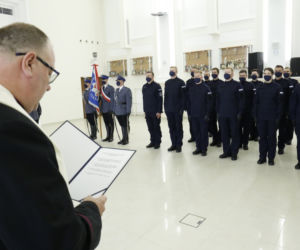 Lubelska policja ma nowych funkcjonariuszy. Ślubowanie w Lublinie