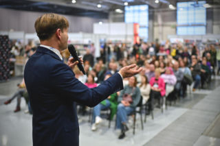Lubelskie Targi Książki 2026. Pilipiuk, Grabowska, Kasdepke i darmowy piątek