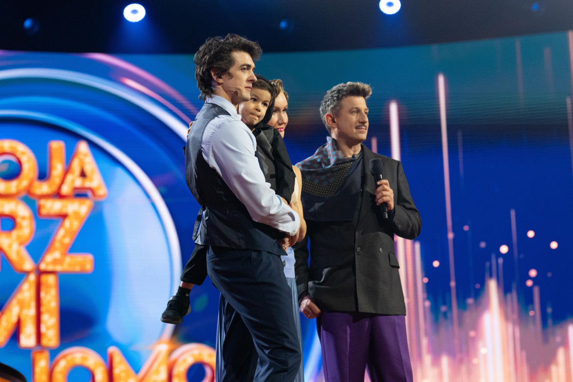 Rodzina na scenie „Twoja Twarz Brzmi Znajomo”! Kto wygrał wzruszający odcinek show?
