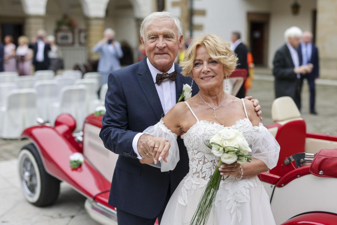Huczny ślub Iwony Mazurkiewicz i Gerarda Makosza 