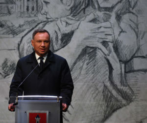 82. rocznica wybuchu II wojny światowej. Prezydent Andrzej Duda złożył kwiaty w Wieluniu