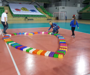 Bydgoscy sportowcy pomagają chorym dzieciom 