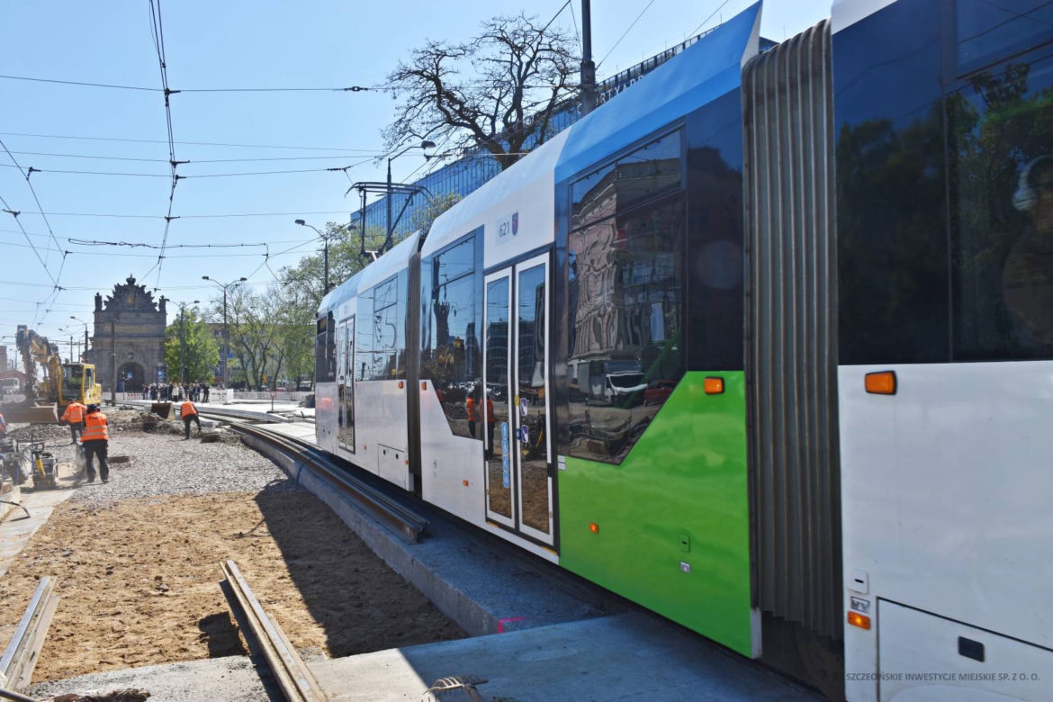 Przebudowa placu Zwycięstwa