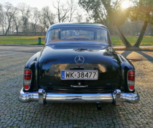 Rządowy Mercedes-Benz 300d Adenauer na sprzedaż