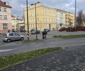 Sugerowane przejścia dla pieszych. Opolanie uczą się nowej organizacji ruchu w centrum miasta