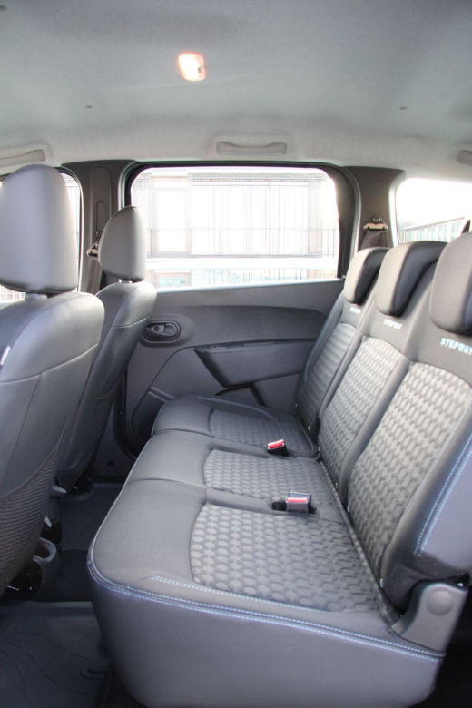 Dacia Lodgy Stepway 1.5 dCi