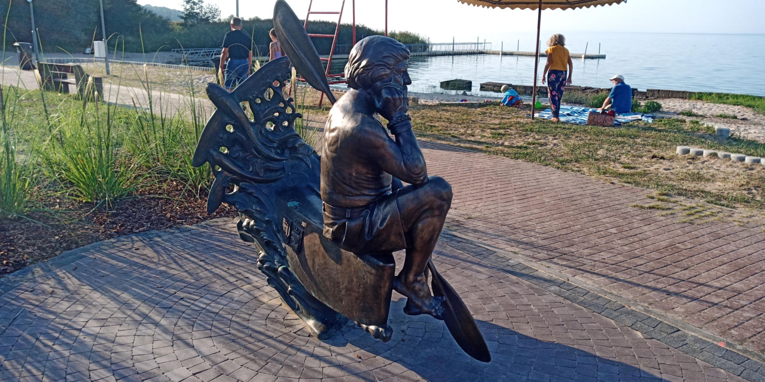 W Trzebieży stanął pomnik Aleksandra Doby