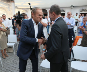 Pilne spotkanie Tuska z politykami PO. Zabrakło Trzaskowskiego