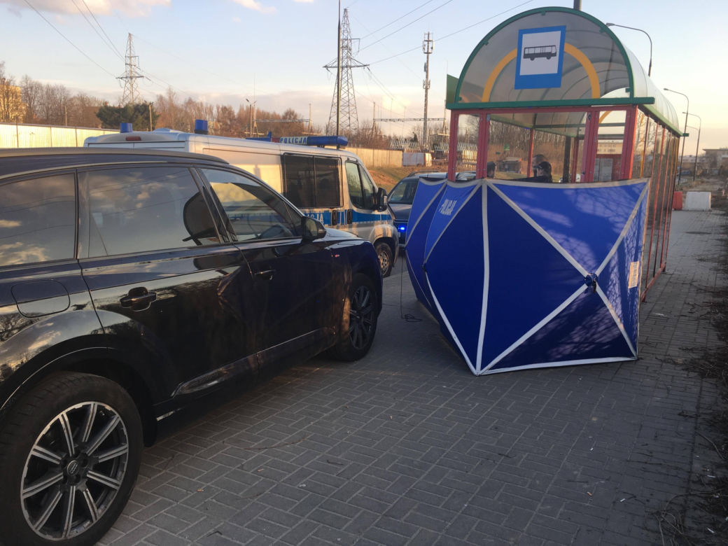 Lublin: Zwłoki mężczyzny na przystanku autobusowym. Kim był?