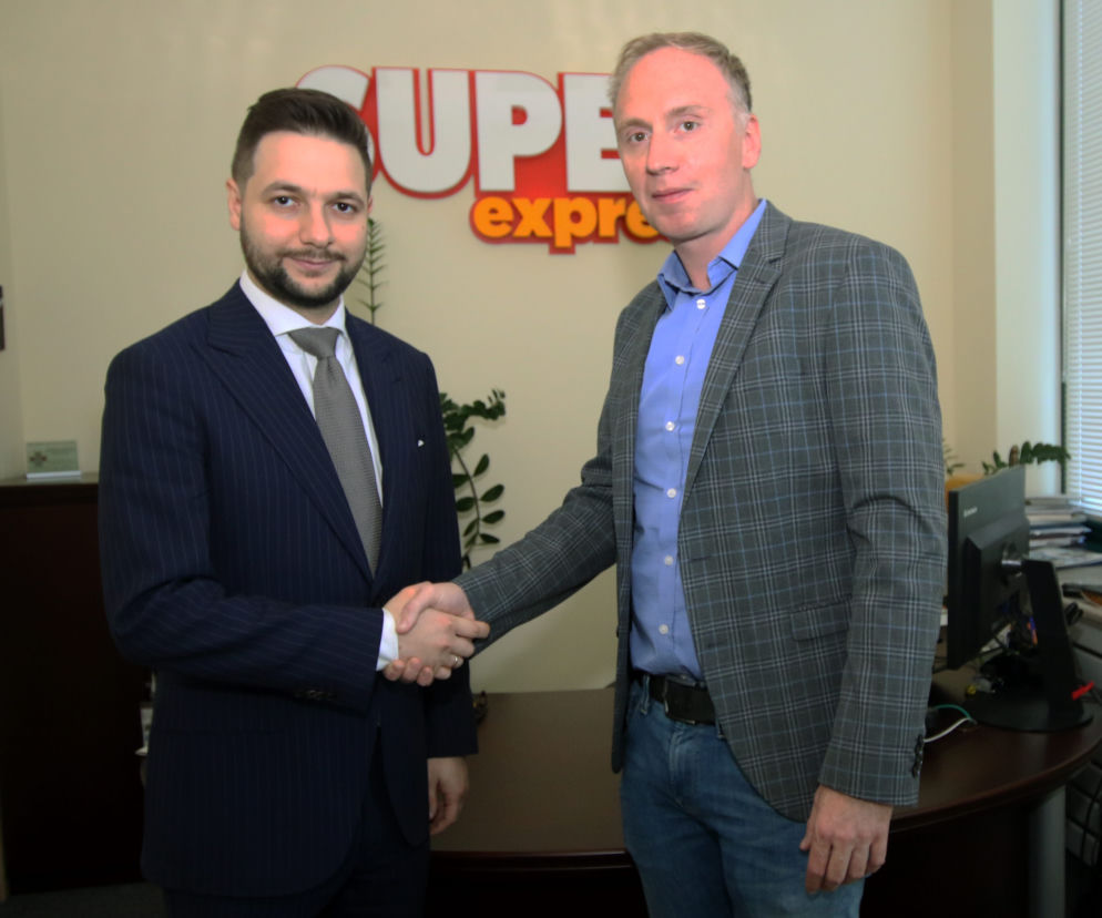 Patryk Jaki w redakcji Super Expressu