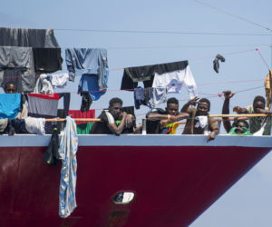 Nielegalni migranci 