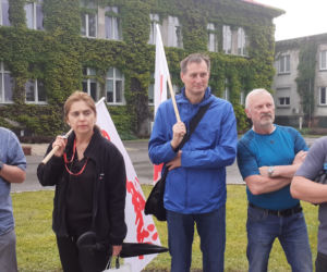 Związkowa Solidarność w MAN BUS nadal protestuje! Dziś przed zakładem było głośno