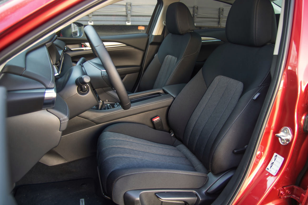 Mazda 6 2.0 Skyactiv-G 165 KM 6MT SkyJOY