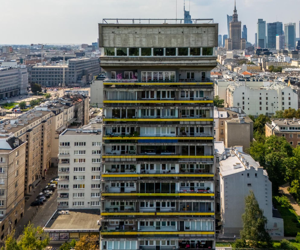 Widoki niesamowite, a mieszkania zaskakująco tanie. Blok Młotek to unikat