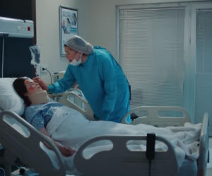 Panna młoda. Śmierć Beyzy w szpitalu na koniec 3. sezonu. Takie będą jej ostatnie słowa do matki - ZDJĘCIA 