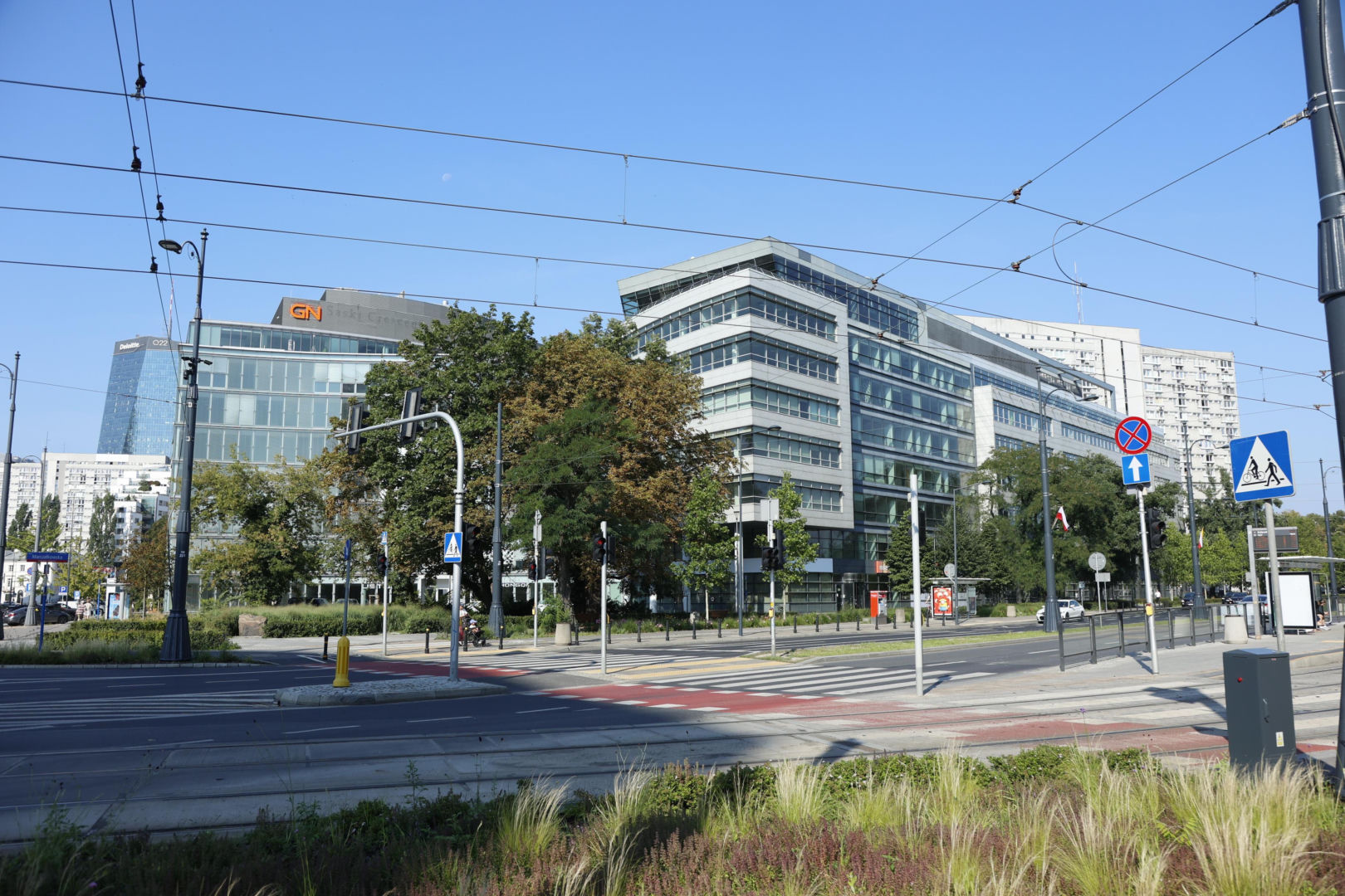 Biurowiec Saski Point na Marszałkowskiej 111 w Warszawie
