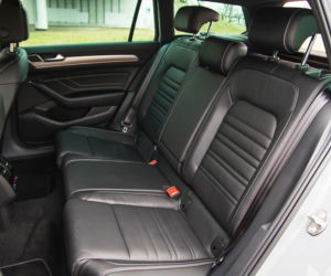 Volkswagen Passat Variant R-Line Edition 2.0 TDI 240 KM DSG7 4MOTION