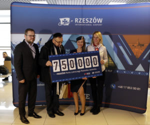 Rekord pasażerów na lotnisku w Jasionce!