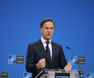 Szef NATO z wizytą w Polsce. W planach spotkanie z prezydentem i żołnierzami