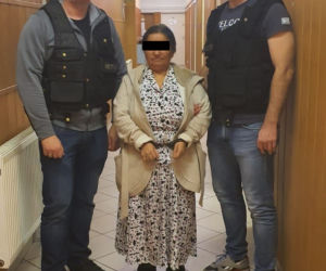 Okradły niewidomą stulatkę