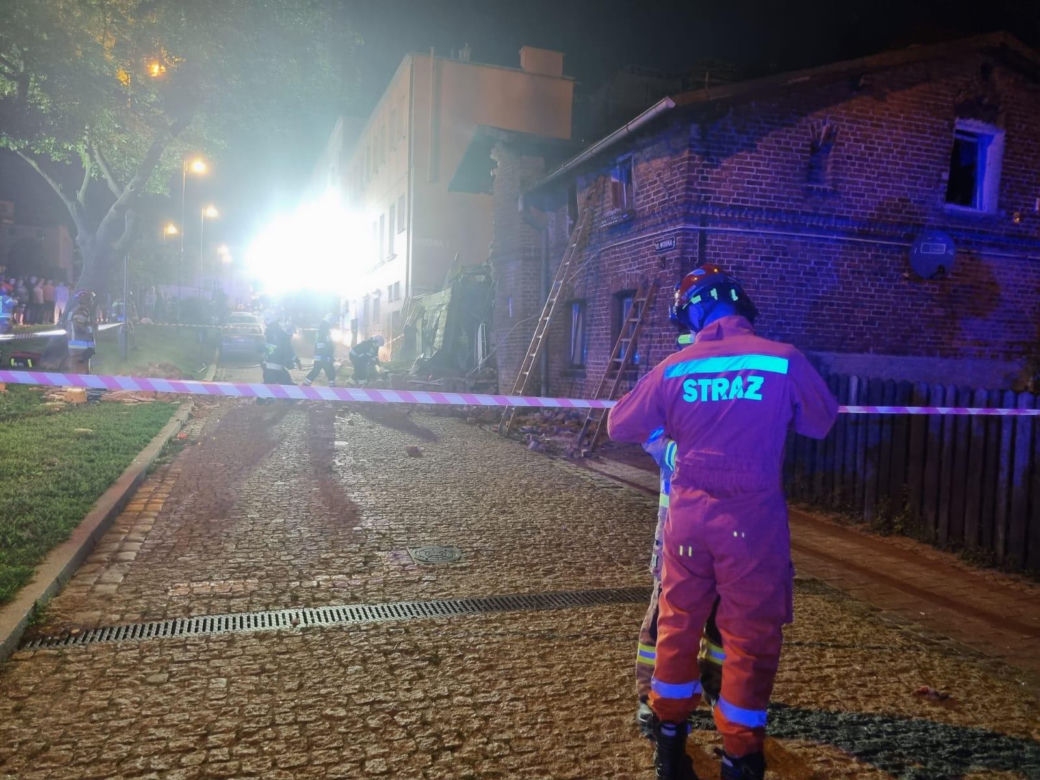 Wybuch gazu w Chełmży. Zdjęcia z akcji strażaków