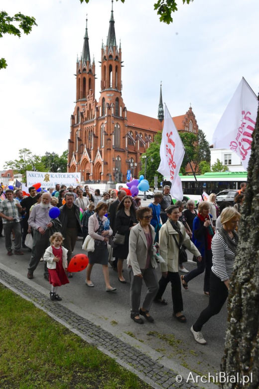 9. Białostocki Marsz dla Życia i Rodziny [ZDJĘCIA]