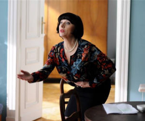 O mnie się nie martw 2, Pani Irenka (Hanna Śleszyńska)