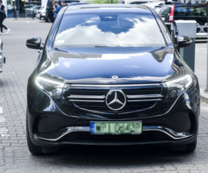 Małgorzata Socha i jej Mercedes EQC