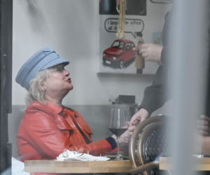 Katarzyna Figura przytula Maćka Musiałowskiego