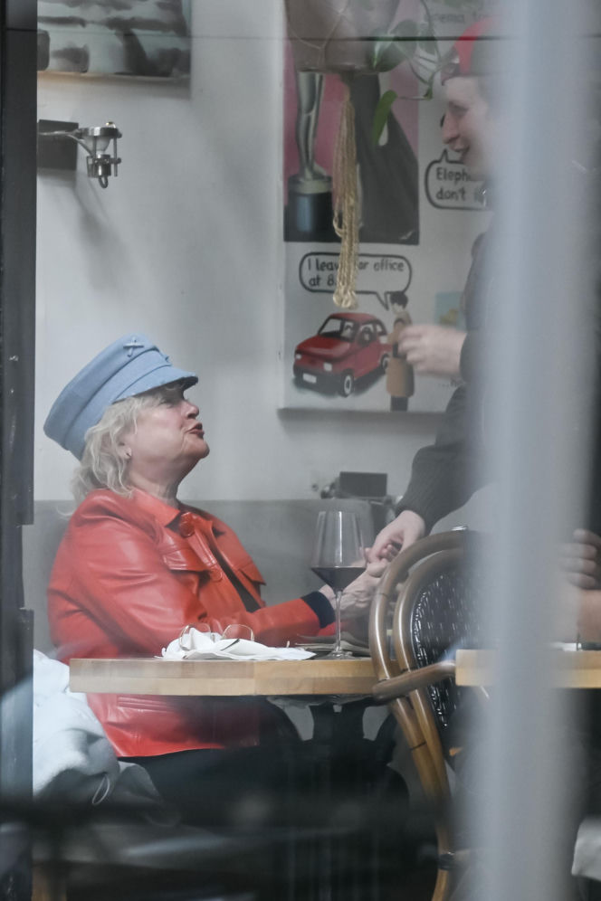 Katarzyna Figura przytula Maćka Musiałowskiego