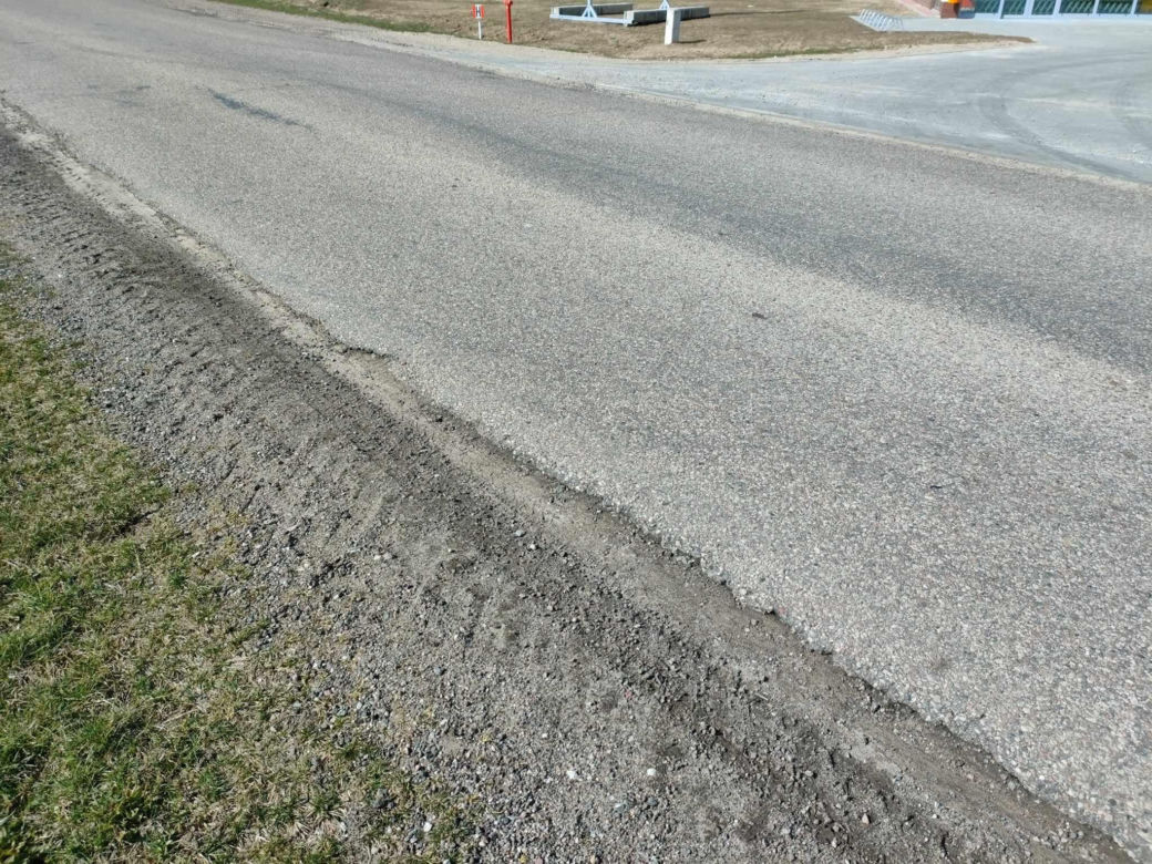 DW679 Łomża - Mężenin: Umowa podpisana. Roboty drogowe ruszą tuż po świętach! ZDJĘCIA
