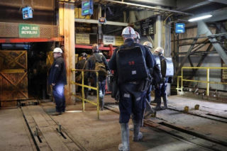 Górnictwo w kryzysie. Spółki mogą upaść. Ratunkiem rząd