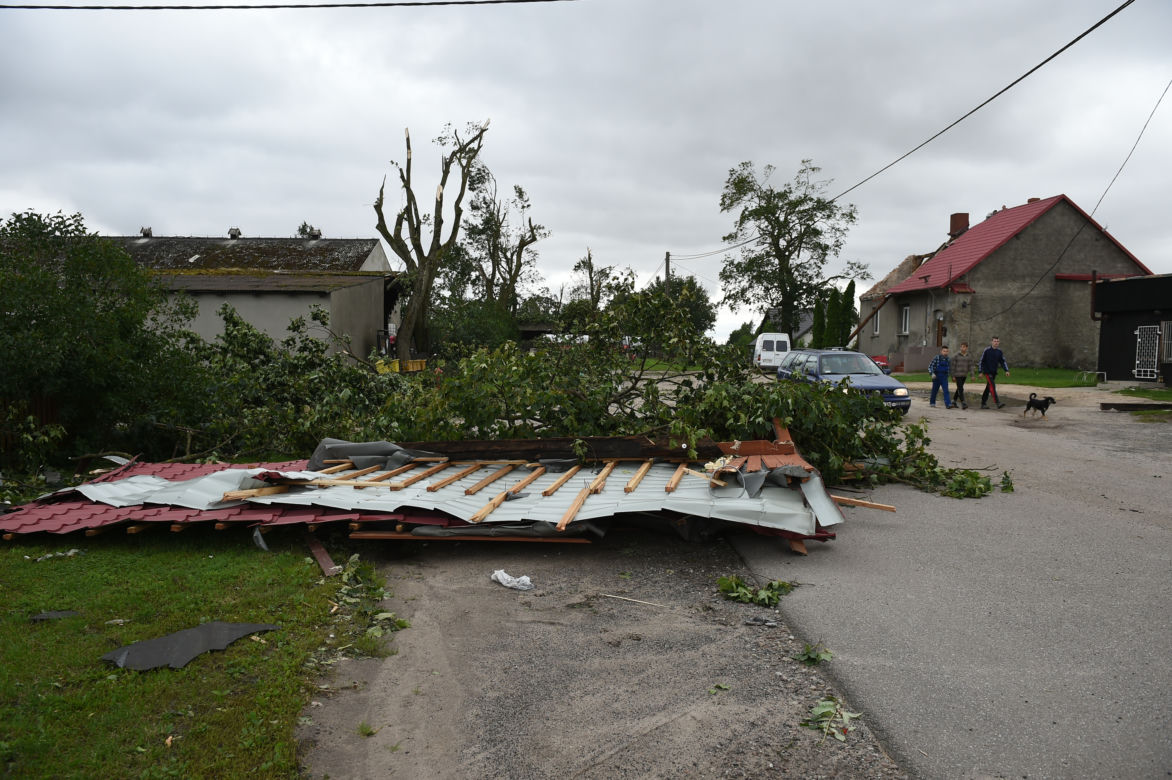 Skutki nawałnicy w okolicy Suszka