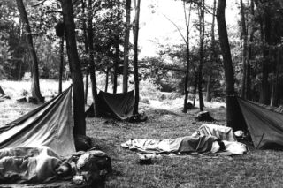 Pasztet z korników, potrawka z kota, gulasz z psa. Ekstremalne szkolenie żołnierzy WP z czasów Układu Warszawskiego