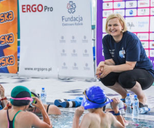 Kolejna odsłona Otylia Swim Tour! Trenerzy Fundacji Otylii Jędrzejczak przeszkolą młodych adeptów pływania 