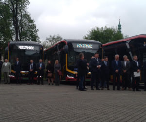 Przekazanie nowych autobusów