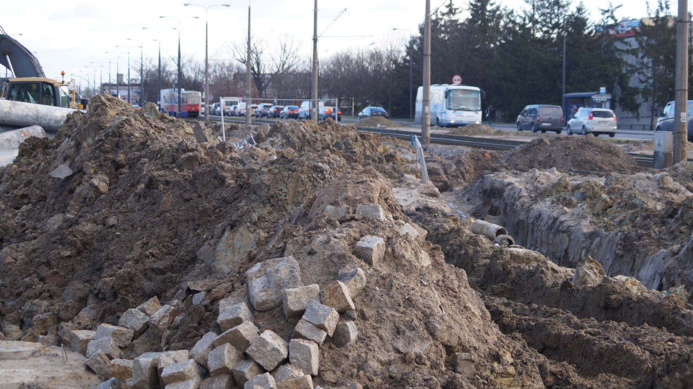 Trwa budowa mostów nad Brdą w Bydgoszczy. Sprawdzamy, jak przebiegają prace