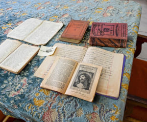 Szkolne pamiątki sprzed ponad 100 lat trafiły do Muzeum Historii Ziemi Kamieńskiej