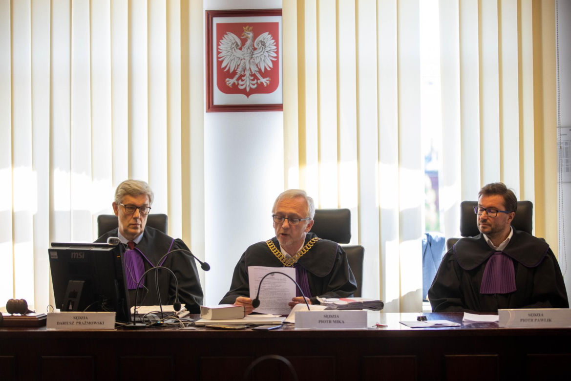 Lubieżny ginekolog płaci nam ochłapy