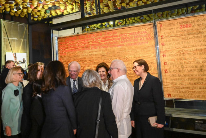 Gdańsk/ Król Szwecji Karol XVI Gustaw oraz królowa Sylwia spotkali się z Lechem Wałęsą