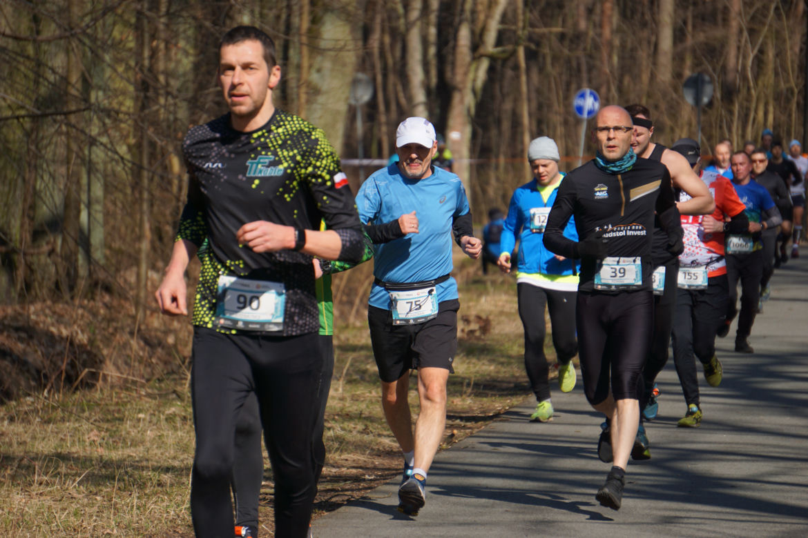 Bieg City TRAIL 2022 w bydgoskim Myślęcinku [GALERIA 20.03.2022]