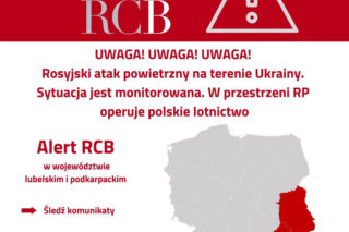 Alert RCB na wschodzie Polski. Śmigłowiec wojskowy w powietrzu