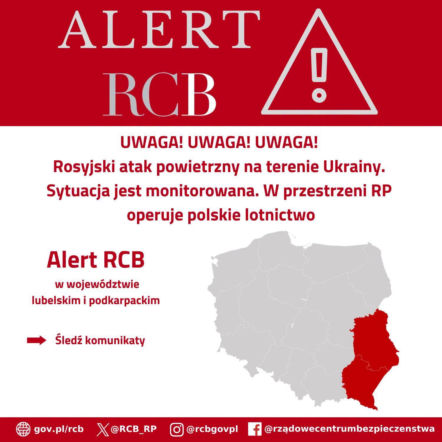 Alert RCB na wschodzie Polski. Śmigłowiec wojskowy w powietrzu