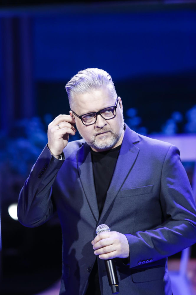 Pamiętacie jego długie włosy? Tak przez lata zmieniał się Artur Gadowski, lider legendarnej Iry