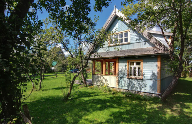 Drewniany dom na Podlasiu