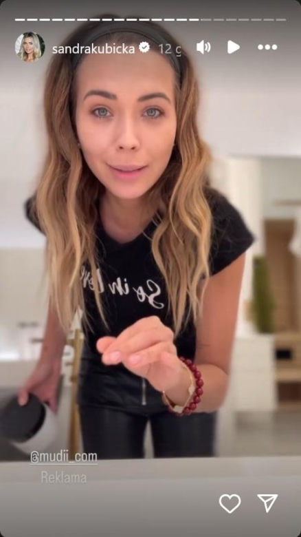 Sandra Kubicka tańczy i śpiewa na InstaStories. To chciała przekazać Baronowi?