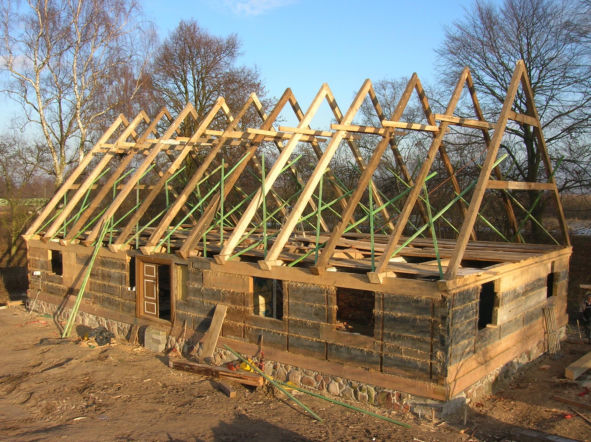 Dom podcieniowy na Żuławach zyskał szansę na drugie życie