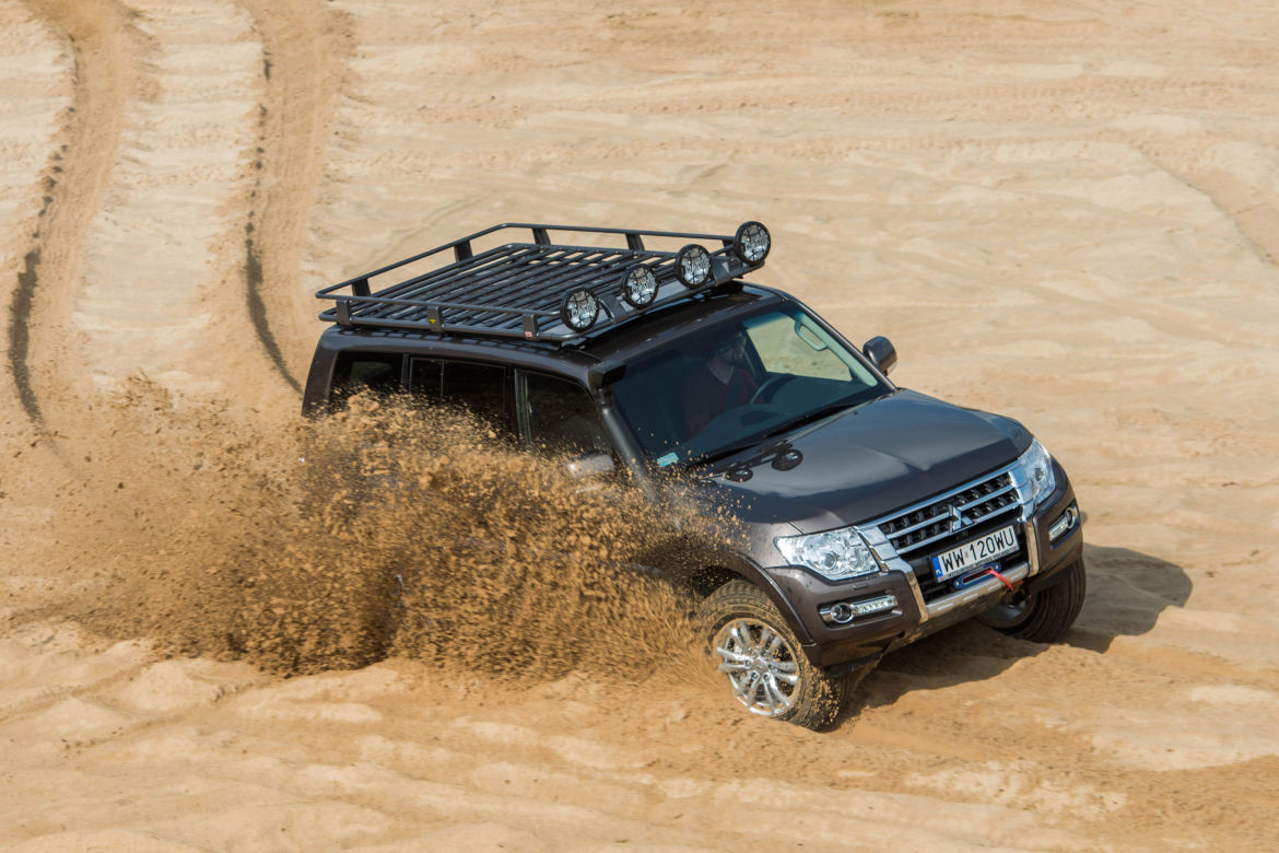 Mitsubishi Pajero lifting 2015