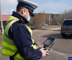 Olsztyn: Nowy sposób policji na piratów drogowych. Posypie się więcej mandatów